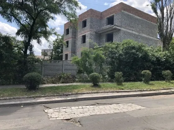 Продажа жилого комплекса ,новострой , на приватизированной земле ,Ленинский райисполком! . Донецк