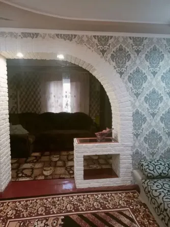 Дом пгт Пролетарское есть скважина Макеевка