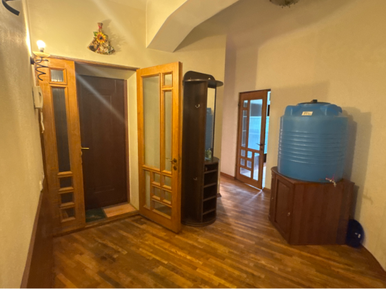 Продажа Сталинки Бульвар Пушкина 92 м2 Донецк