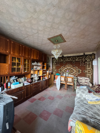 Продается 2к квартира на кольце, Капитальная Макеевка