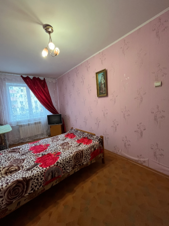 Продам двухкомнатную квартиру, пр. Строителей. Мариуполь