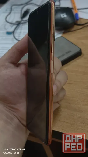 Продам смартфон Xiaomi redmi note 10 pro /б.у./Персиковый/64Гб Донецк - изображение 4