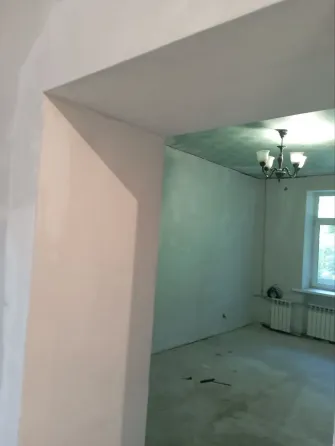 Продаётся 2-к квартира, 55 м², 2/4 эт., ул. Депутатская (под ремонт) Макеевка