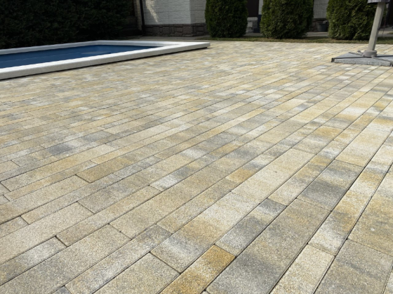 Укладка тротуарной плитки, укладка бордюров, укладка газонных решёток э Донецк