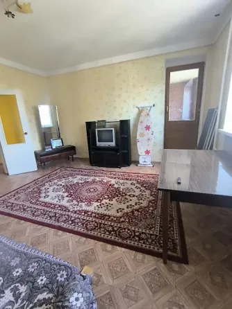 Сдам крупногабаритную, 3-х к. квартиру, Донецк, Путиловка, ул. Листопрокатчиков. Макеевка