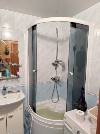 Продам 1 к кв ру Пролетарский р н Донецк