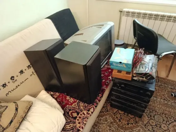 Продам музыкальный центр с акустикой Донецк
