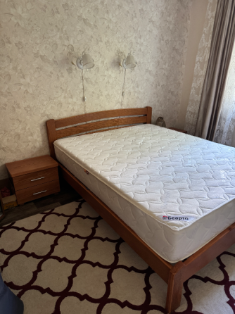 Продам комплект: кровать, матрас, тумбы прикроватные Донецк