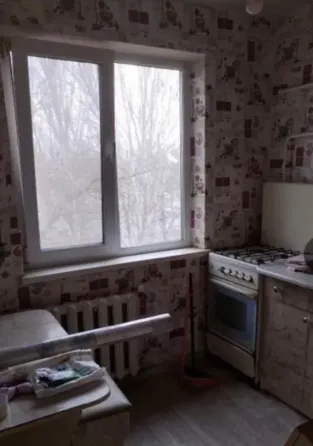 Продам 2-х ком квартиру г. Донецк, Мясокомбинат (Макаронка), ул.50-й Гвардейской Дивизии Донецк
