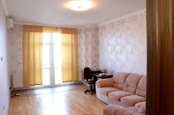 Продам 2-х комнатную квартиру Донецк