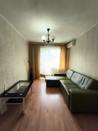 Продам 3-комнатную квартиру в самом центре города Мариуполь