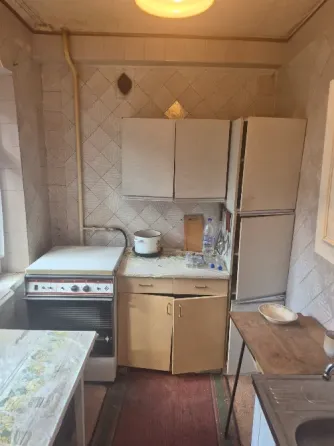 Продам квартиру 945 квл 2 комнатная Макеевка