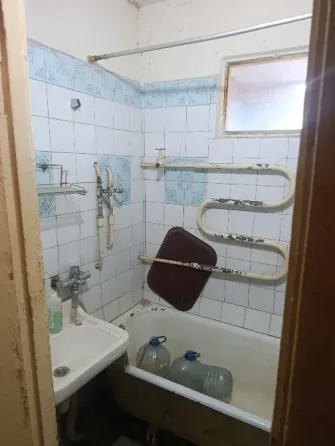 Продам 2 к. кв. пр. Ильича Донецк