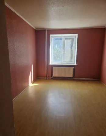 Продается 4-х комнатная квартира, ул. Коммунаров, 54 Донецк