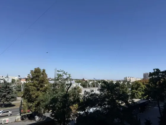 1 ком.кв. пр.Ленина 102 Мариуполь