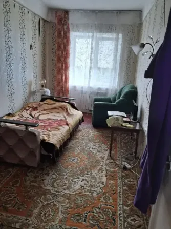 Продаётся 2-комн. квартира г. Торез, м-н 1 Торез