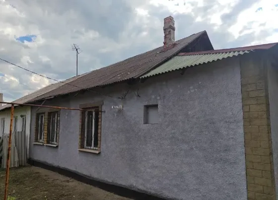 Срочно предлагается к продаже 3к дом в Петровском районе Донецк
