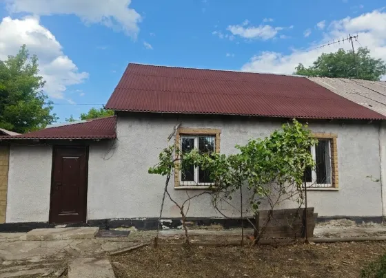 Срочно предлагается к продаже 3к дом в Петровском районе Донецк