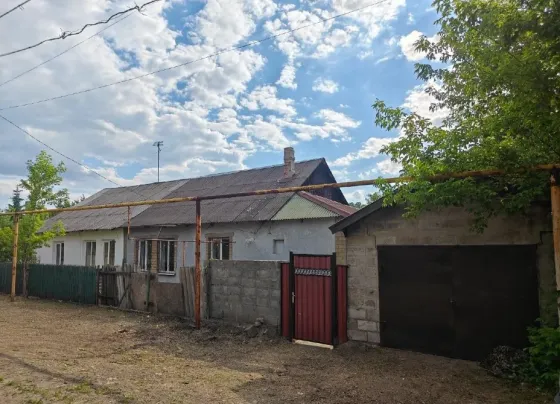 Срочно предлагается к продаже 3к дом в Петровском районе Донецк