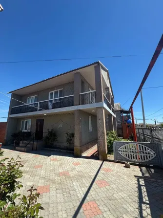 Продам двухэтажный дом на берегу Азовского моря Мариуполь