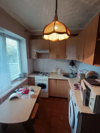 Продажа 2к квартиры в Калининском р-е Герцена сквер Строитель Донецк