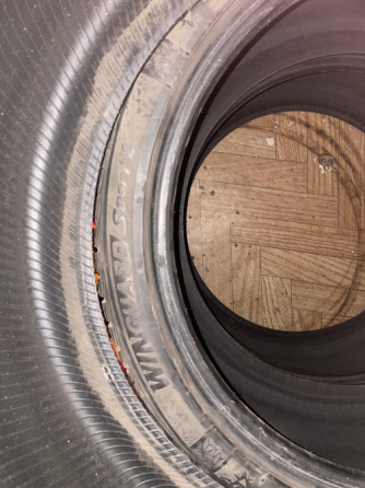 Kumho 225/40 r18 зимняя 2 шт. Донецк