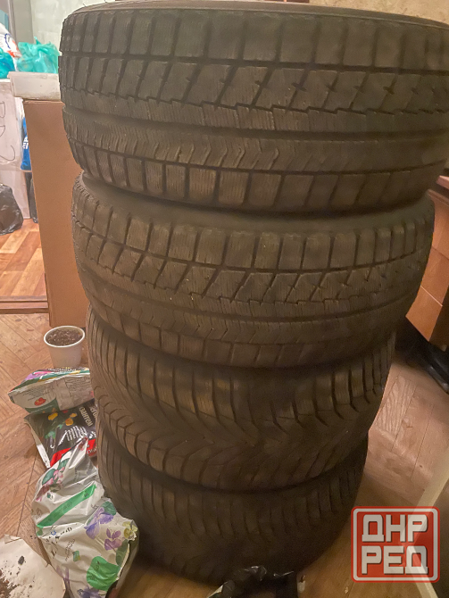 Kumho 225/40 r18 зимняя 2 шт. Донецк - изображение 1