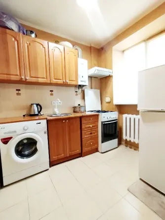 Продажа 2 комнатной квартиры Ворошиловский район улица Левицкого дом 5. Донецк