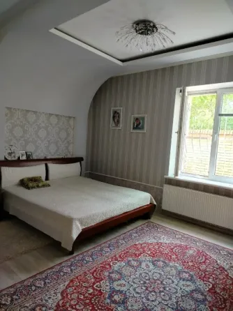 Продаётся просторный дом 292 м² с гостевым домом в Луганске! Луганск