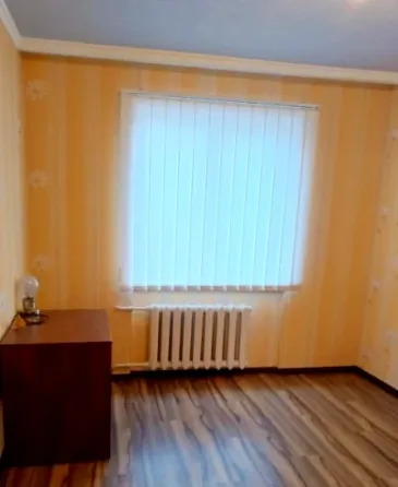 Продам 2к.кв. Кировский р-н. мкр. Текстильщик. Ориентир Поликлиника 27. ул.Островского. Донецк