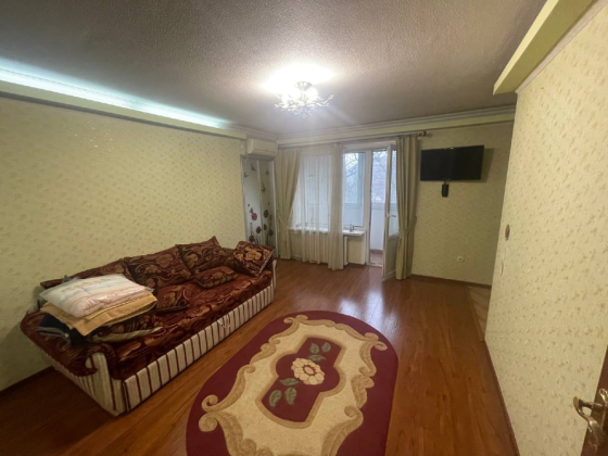 Продаеться квартира от собственника пркт Мира Донецк