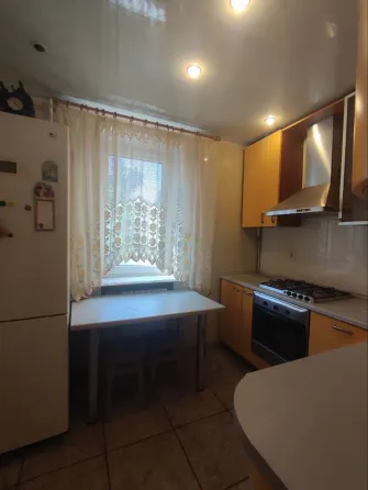 Сдам 2-х ком. квартиру в Ленинском р-не Донецка. Дом культуры 21 съезда. Донецк