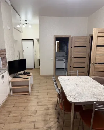 Сдам просторную 3-комнатную квартиру в Кировском районе Донецка 63 кв.м. Донецк