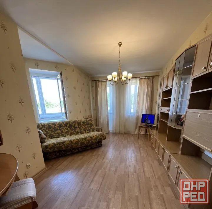 город Донецк Куйбешешивский Площадь Бакинских Комиссаров Дог Галактика Донецк - изображение 8
