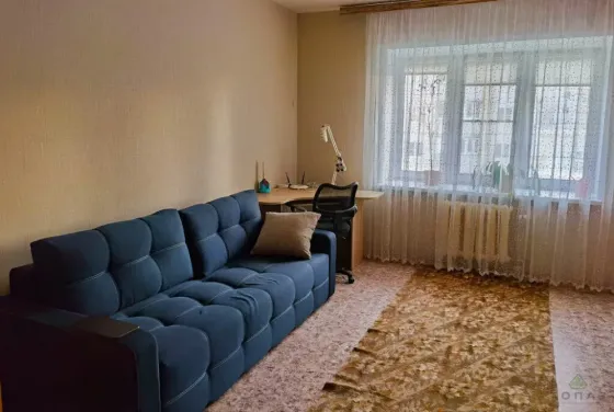 Сдаю двухкомнатную квартиру 54.0 м² этаж 2/5 Калининский рядо с медИнтститутом Донецк