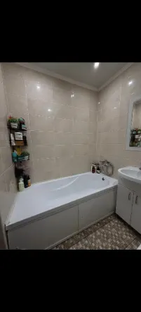 Продам 1-ком.кв-ру, с ремонтом в центре Гвардейки. Макеевка