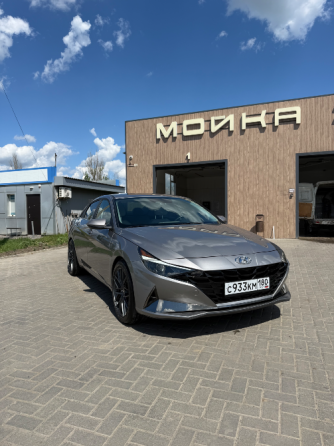 Hyundai Elantra Hybrid Макеевка