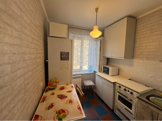 в продаже 1 комн. квартира, мкр Солнечный, «малосемейка»5 этаж 9 этажного дома Макеевка