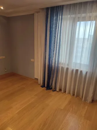 Евротрёшка на Шахтёрской площади Донецк