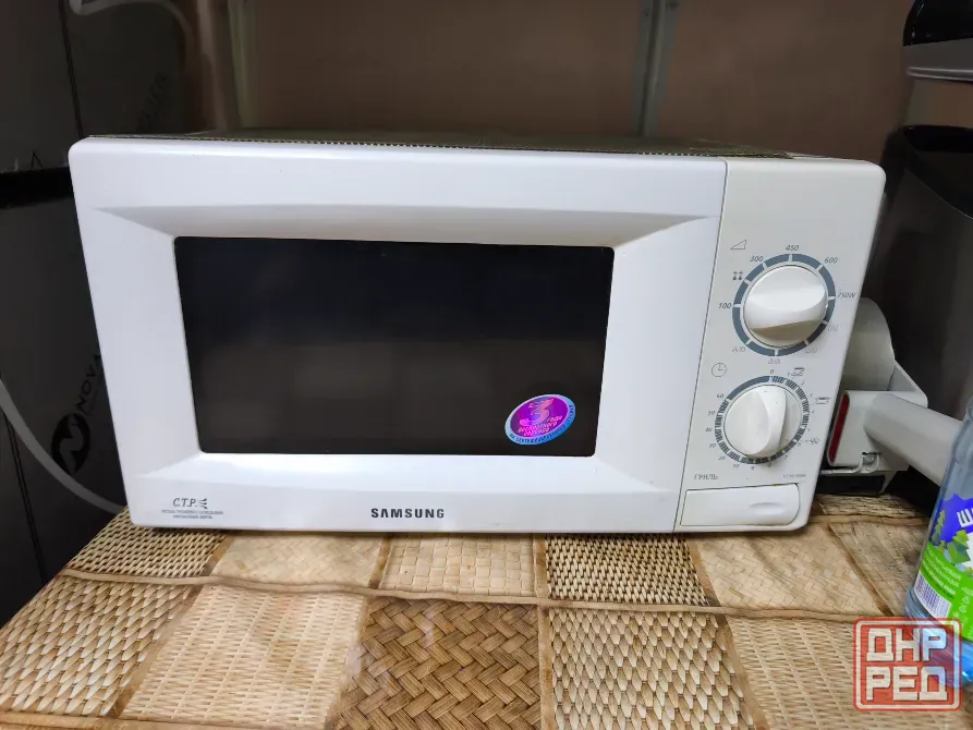Микроволновая печь Samsung, механическая, рабочая Донецк - изображение 1