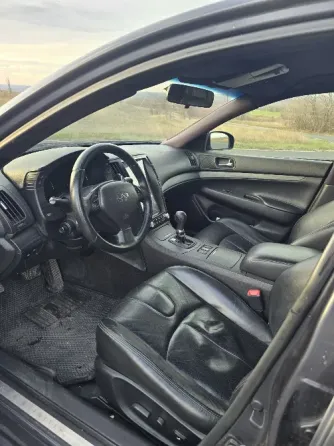 Infiniti G35 2007 год Снежное
