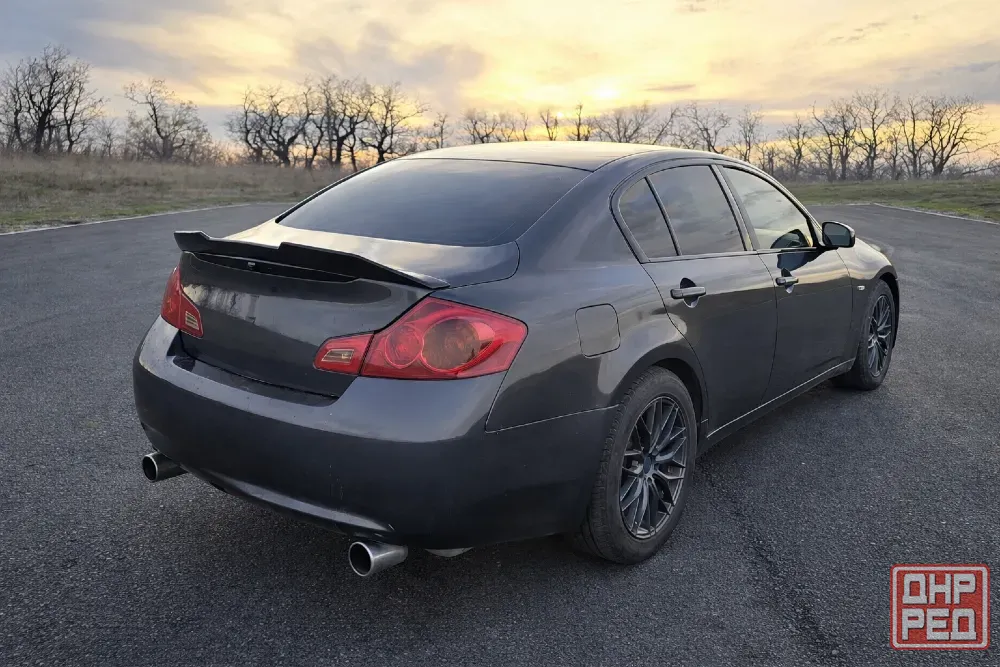 Infiniti G35 2007 год Снежное - изображение 3