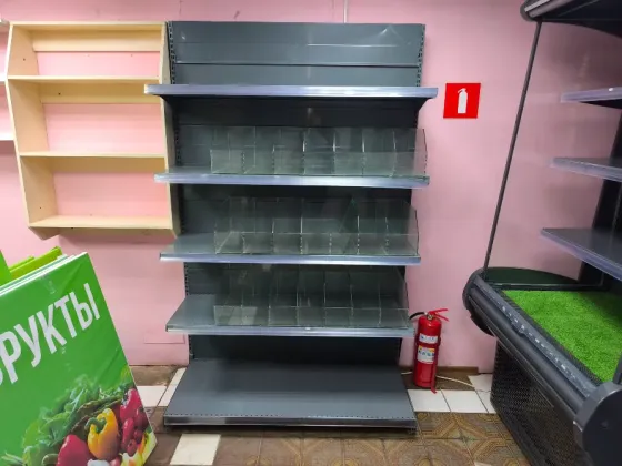 Комплект торговых стеллажей в Донецке. Хорошее состояние. Донецк