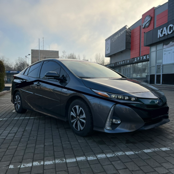 Toyota Prius Prime ZVW52 Hybrid Plug-In Макеевка