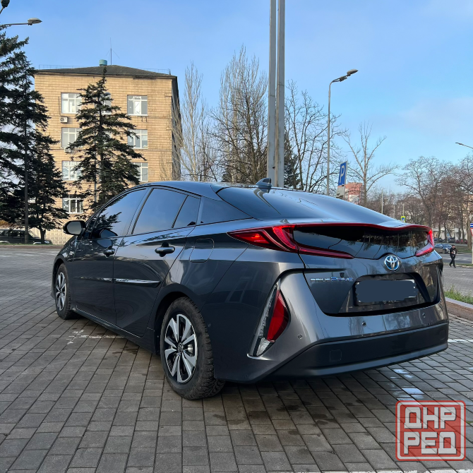 Toyota Prius Prime ZVW52 Hybrid Plug-In Макеевка - изображение 4