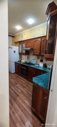Продам 3х ком в Пролетарском районе Донецк