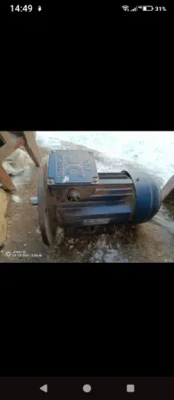 Продам электродвигатель 3 кв 3000 об/мин Комсомольское