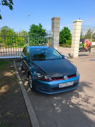 VW Golf 7 в превосходном состоянии для своих лет Донецк