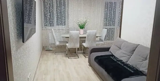 Сдаётся трёхкомнатная квартира в Пролетарском районе Донецк