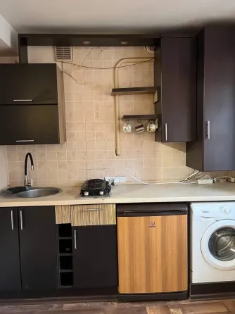 Срочно продам 1 комн.квартиру в Мариуполе Мариуполь